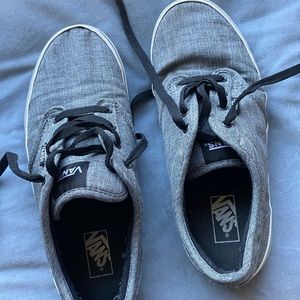 Youth vans size 6
